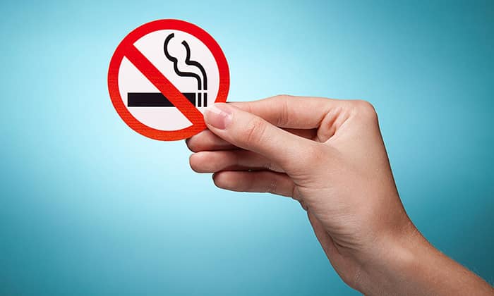 Специалисты считают, что на развитие патологии может повлиять курение