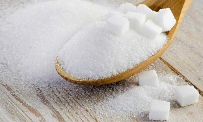 Врачи настоятельно рекомендуют исключить из рациона сахар при аутоиммунном тиреоидите